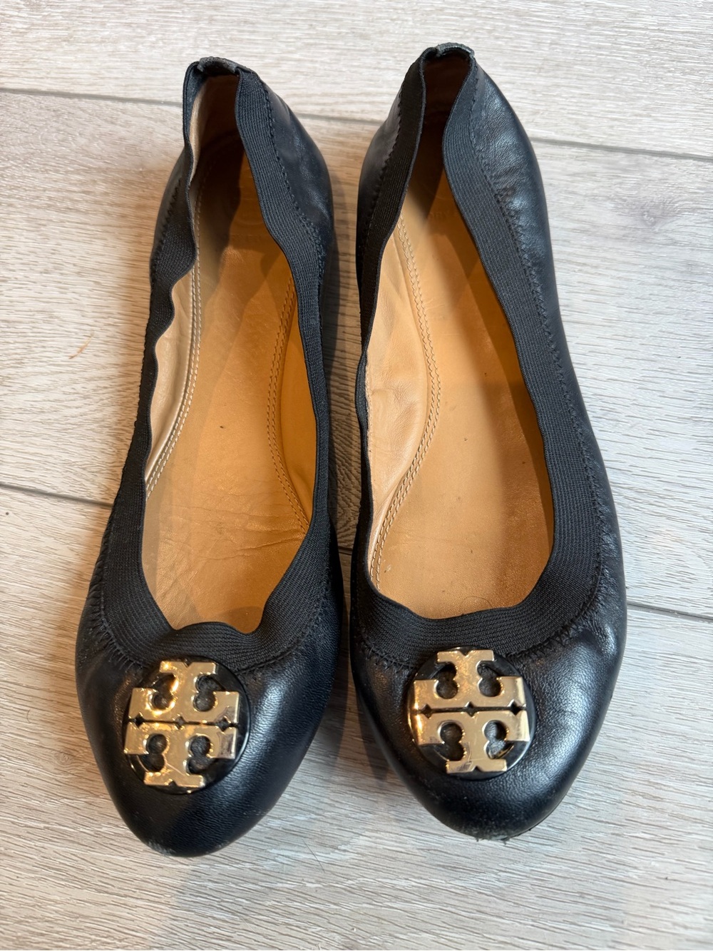 Tory Burch-Inspired Black Leather Caroline Ballet Flats with Gold Logo Accent 8